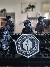 Lade das Bild in den Galerie-Viewer, NightStripes Operator
