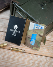 Lade das Bild in den Galerie-Viewer, Wallet Echo Delta Whisky
